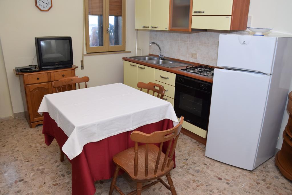 سان فيتو كييتينو La Scogliera B&B المظهر الخارجي الصورة